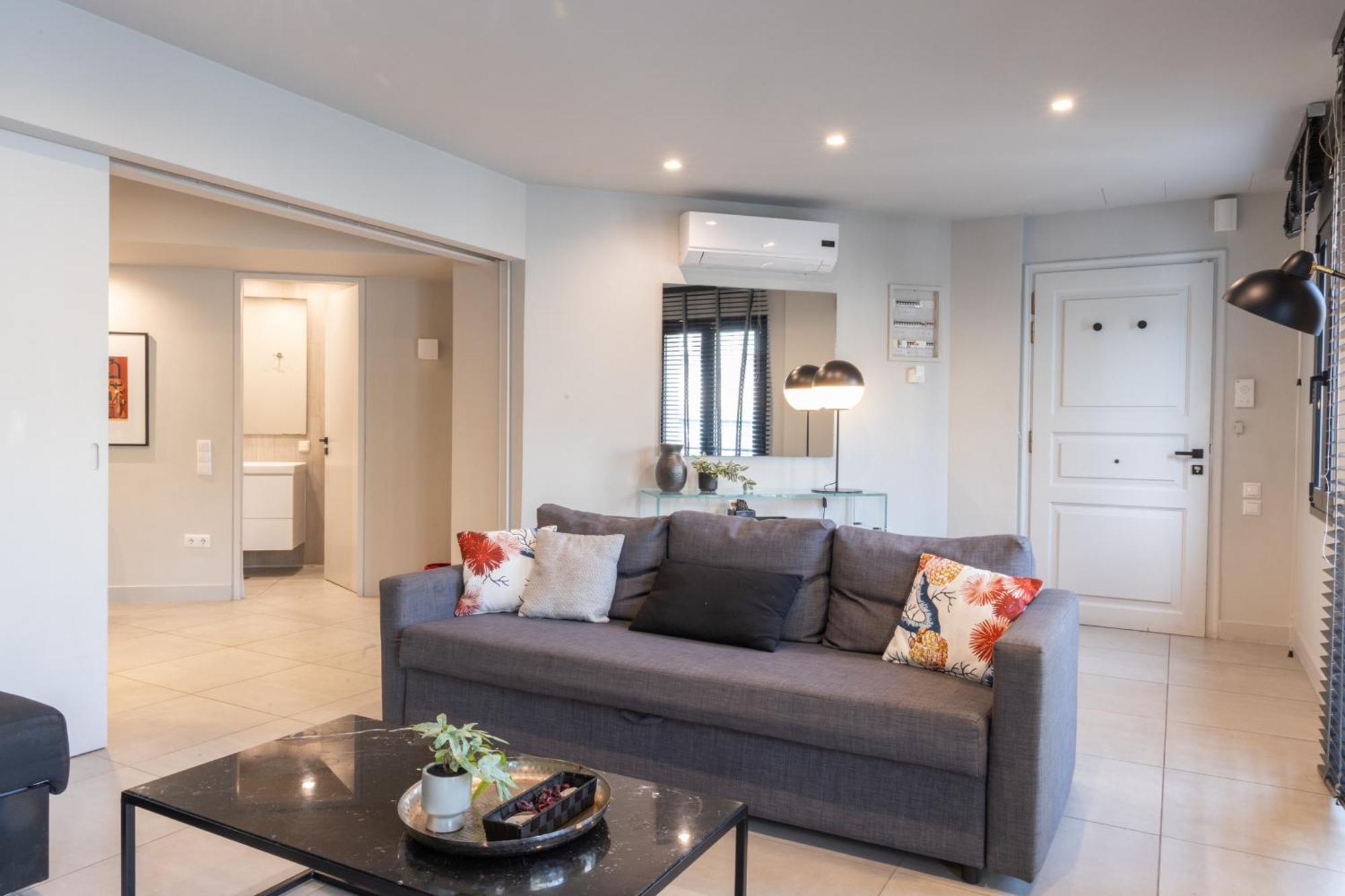 Fantastic With Shared Rooftop Deck Apartament *