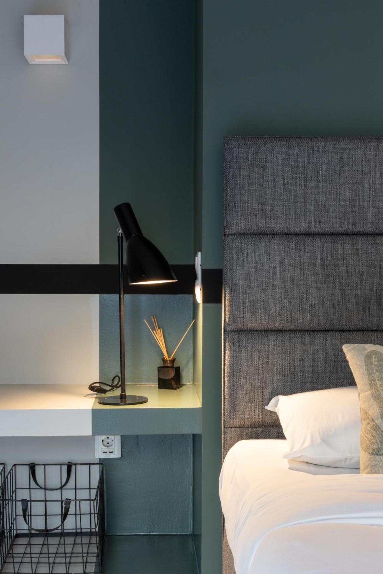 Fantastic Central Athens Suite With Shared Rooftop Deck Apartment Athens