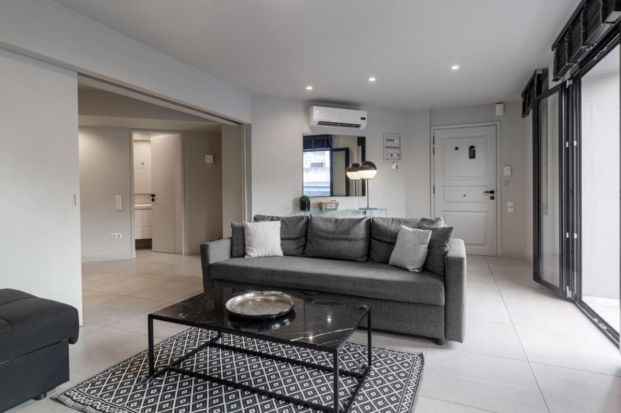 Fantastic With Shared Rooftop Deck * Atena